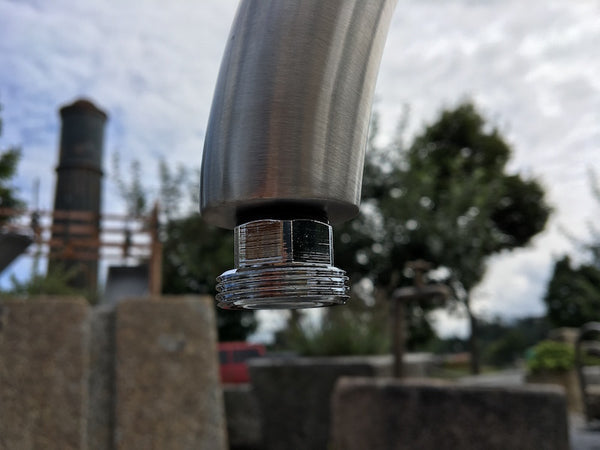 Granitbrunnen rund mit Edelstahleinlauf