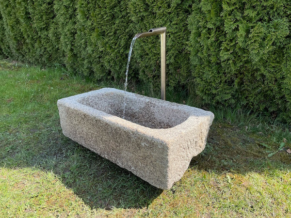 Gartenbrunnen klein aus Granit