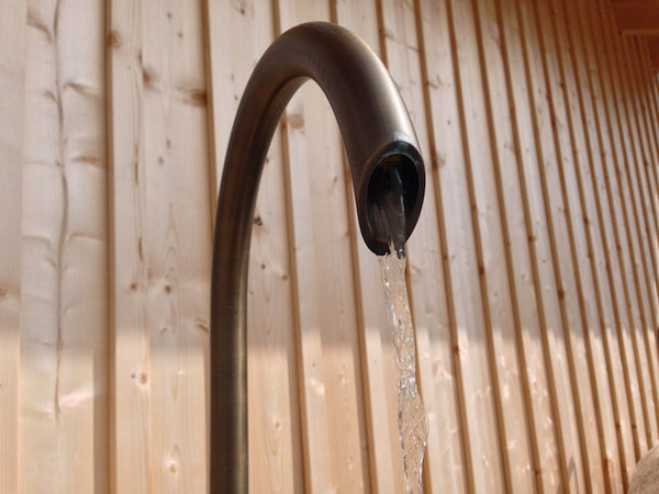 Wassereinlauf Brunnen 1" Außenmontage Detail Einlauf