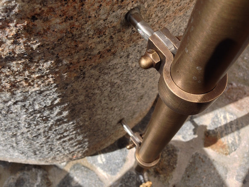 Wassereinlauf Brunnen 1" Außenmontage mit Schellen