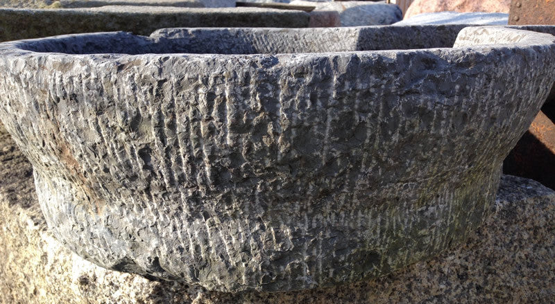 Brunneneinlauf Oberfläche