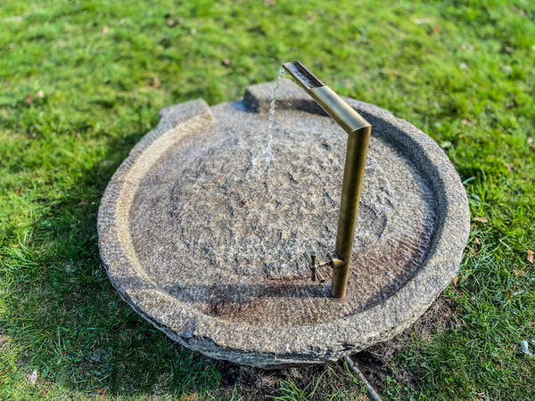 Wassereinlauf eckig 1"