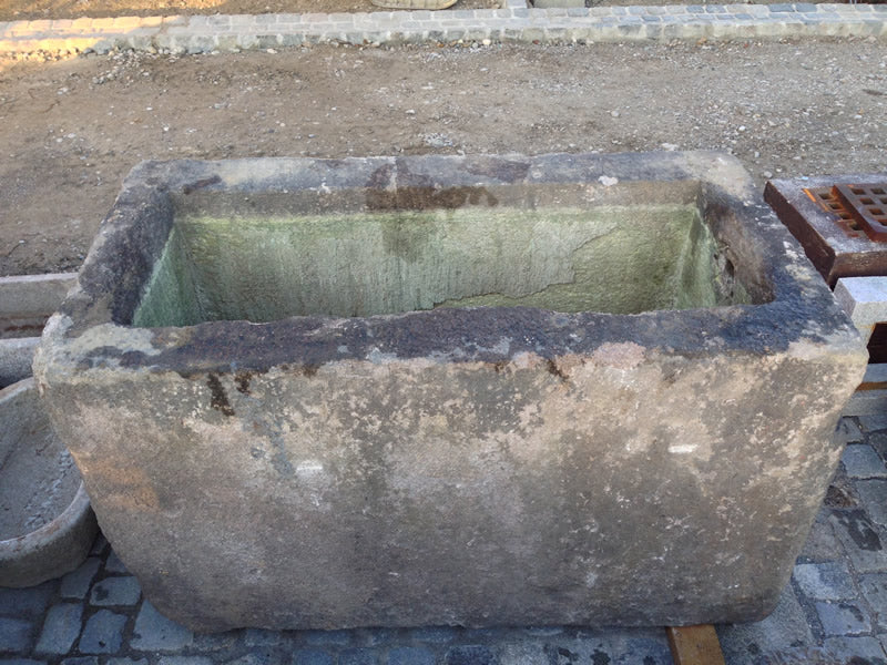 Alter Natursteinbrunnen kaufen