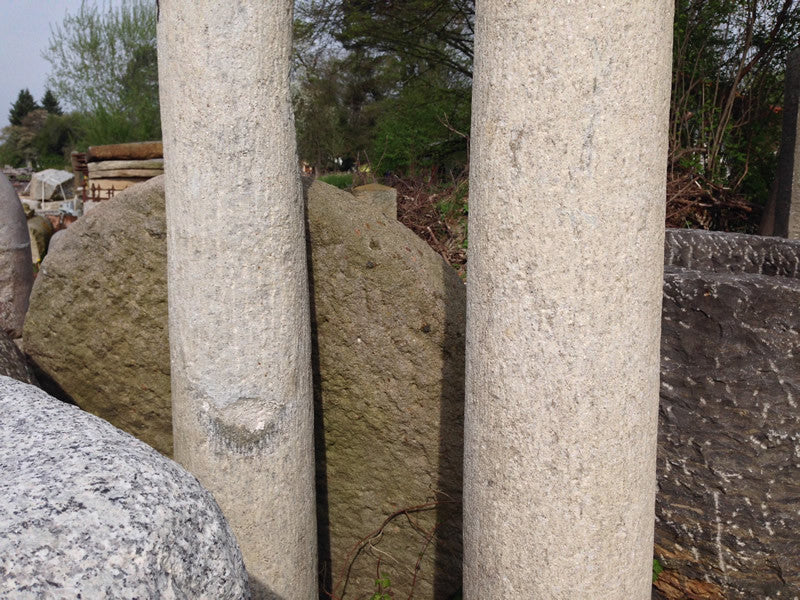 Granitsäule für den Garten